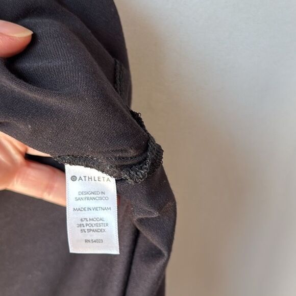 Athleta Cloudlight Asymmetrical Tank - Picture 6 of 7